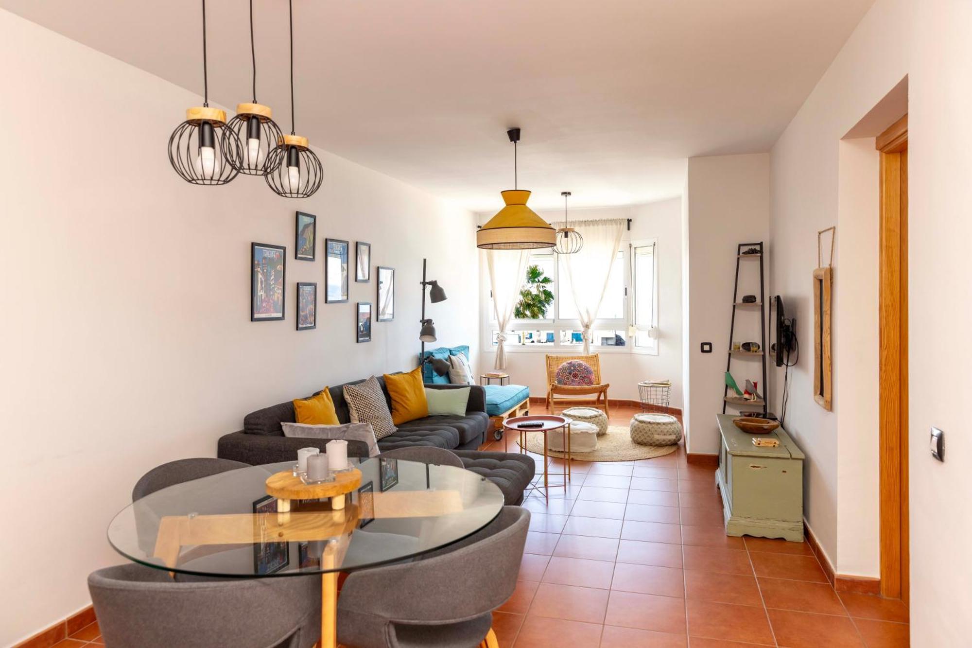 Artistic Beachfront Apartment Radazul Exterior foto